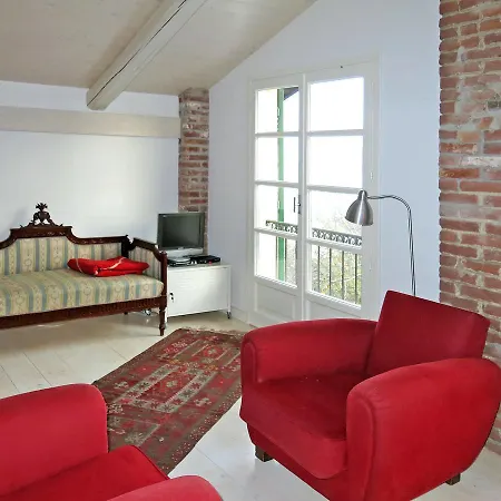 Ferienhaus 100s Pino Torinese